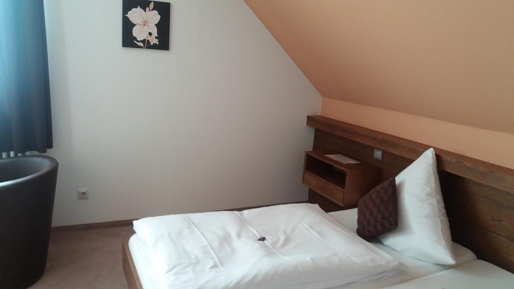 Gasthaus Finken Oppenau Zewnętrze zdjęcie